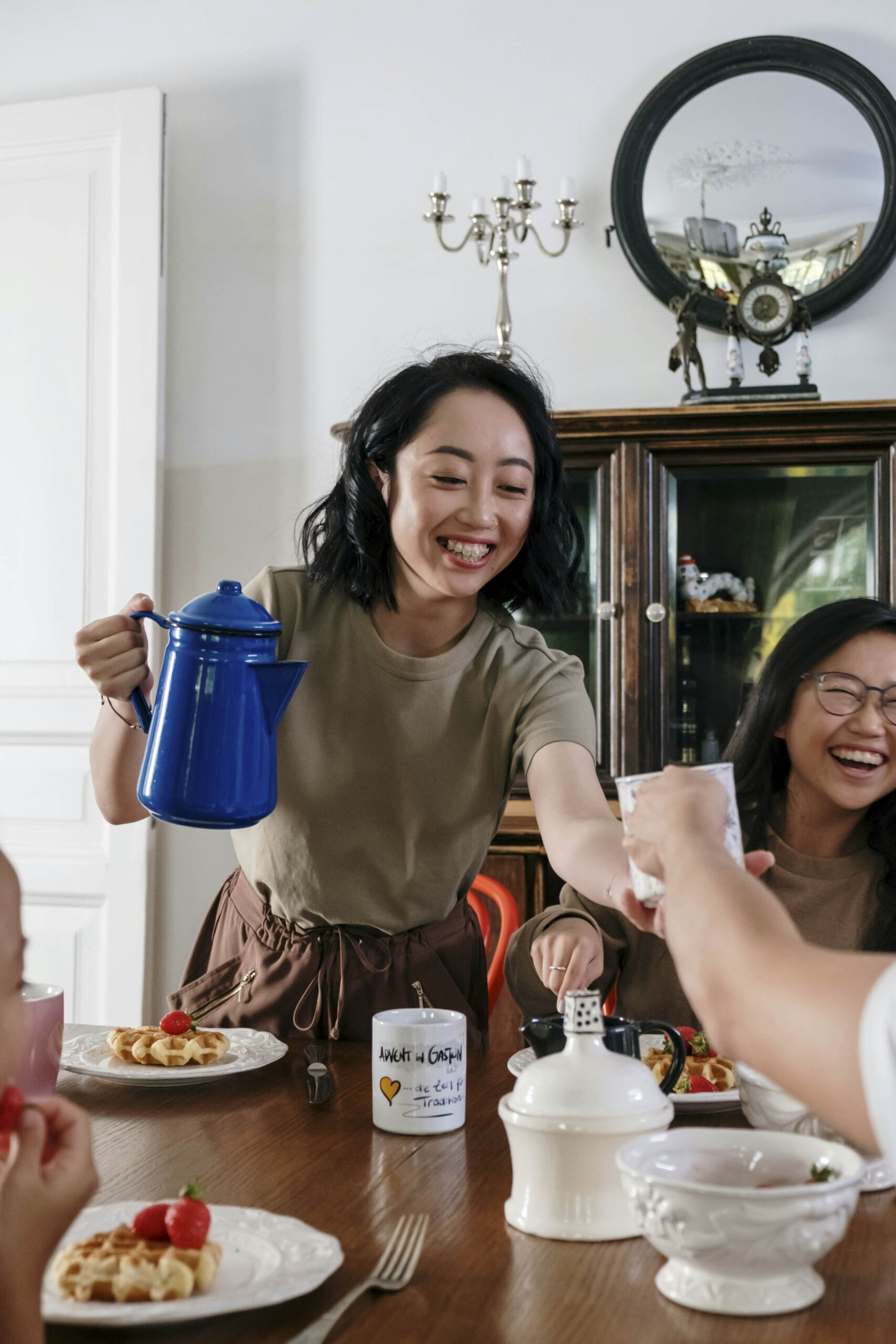 Mother with daughter in kitchen